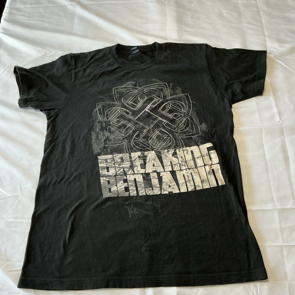 Breaking Benjamin Shirt Adult Size Medium Black Distressed Crest Logo Tultex